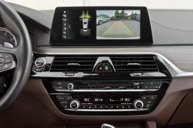 BMW 520 FULL* Luxury Line* Head-Up Display* Smart Key - 25999 € / 50849.62 лв. - 10957691 14