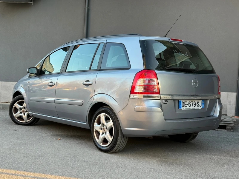 Opel Zafira 1.9cdti 7 места, снимка 3 - Автомобили и джипове - 47595222