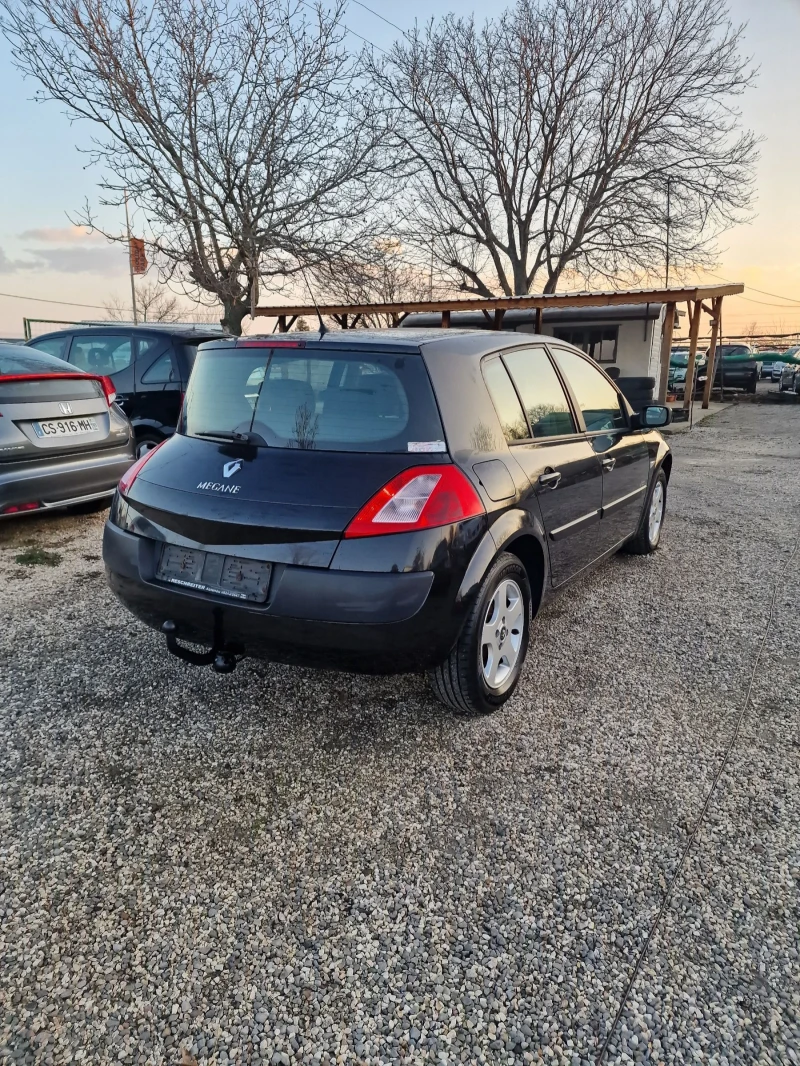 Renault Megane 1.4 бензин верига , снимка 3 - Автомобили и джипове - 48176600