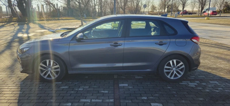 Hyundai I30, снимка 3 - Автомобили и джипове - 48725086