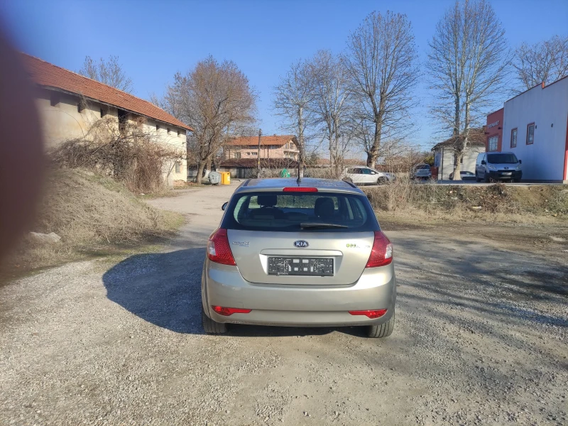 Kia Ceed 1.4feis lift отличен, снимка 5 - Автомобили и джипове - 49188077