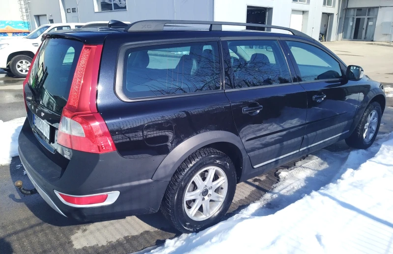 Volvo Xc70, снимка 3 - Автомобили и джипове - 49284388