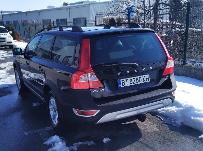 Volvo Xc70, снимка 2 - Автомобили и джипове - 49284388