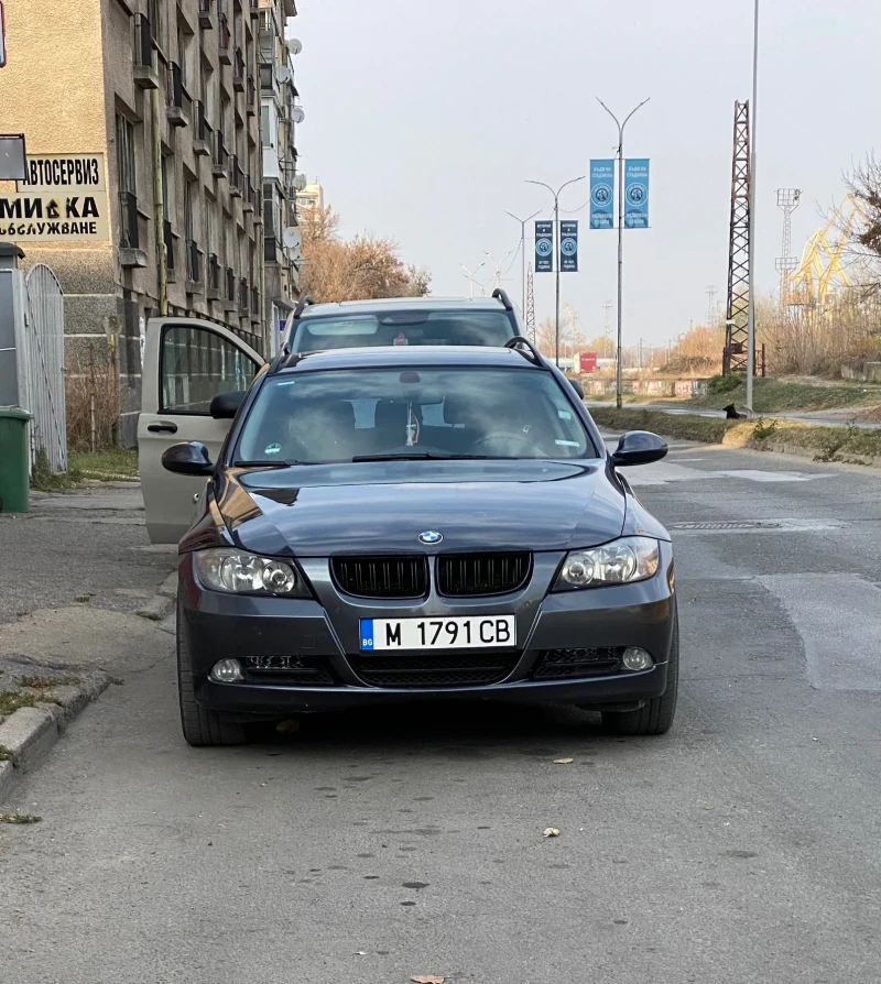 BMW 320, снимка 3 - Автомобили и джипове - 49345162