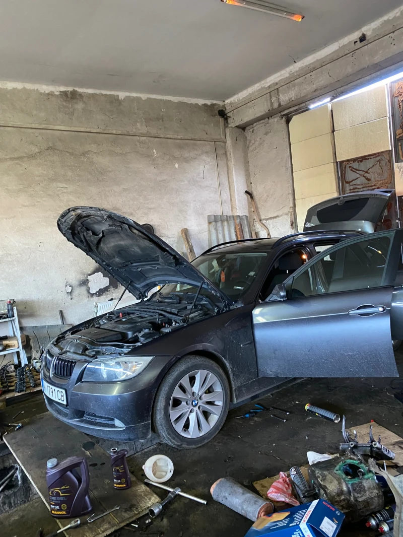 BMW 320, снимка 5 - Автомобили и джипове - 49345162