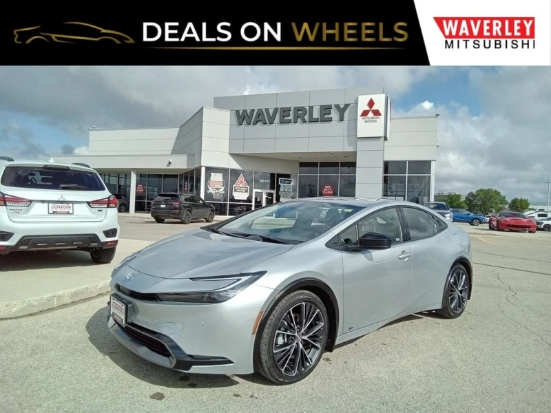 Toyota Prius XLE AWD e | Low Kilometers | SofTex Seat Trim  CAR