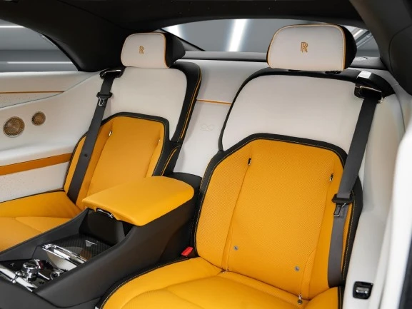 Rolls-Royce Spectre = NEW = Shooting Star Гаранция, снимка 11 - Автомобили и джипове - 53527191