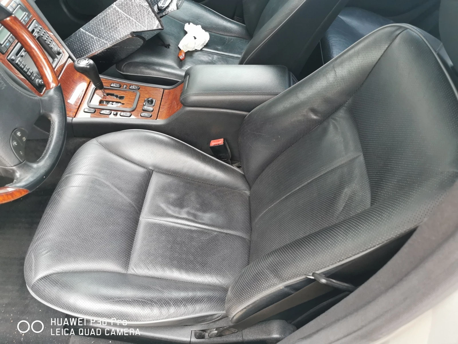 Mercedes-Benz E 320  - изображение 5