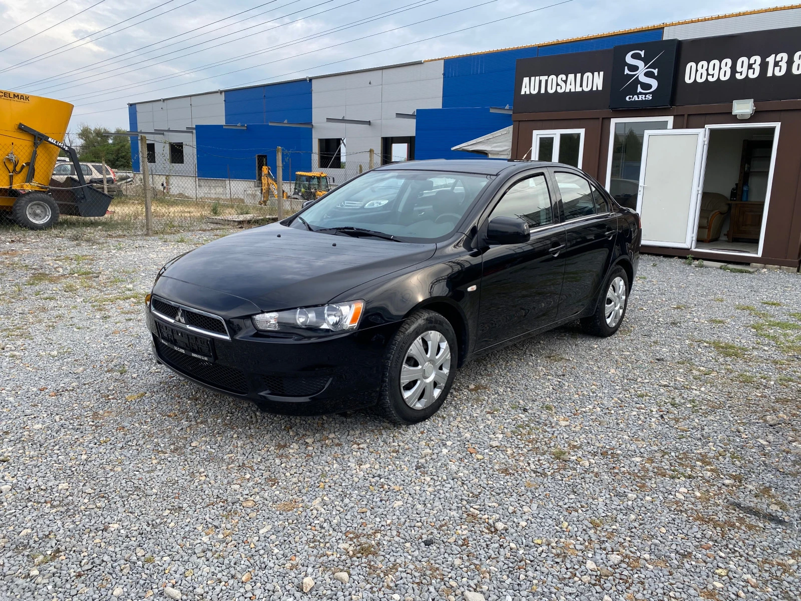 Mitsubishi Lancer 1.8I Автоматик - изображение 3