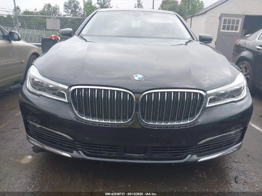 BMW 750 4.4L V-8 DI, DOHC, VVT, TURBO, 445HP Rear Wheel Dr - изображение 4