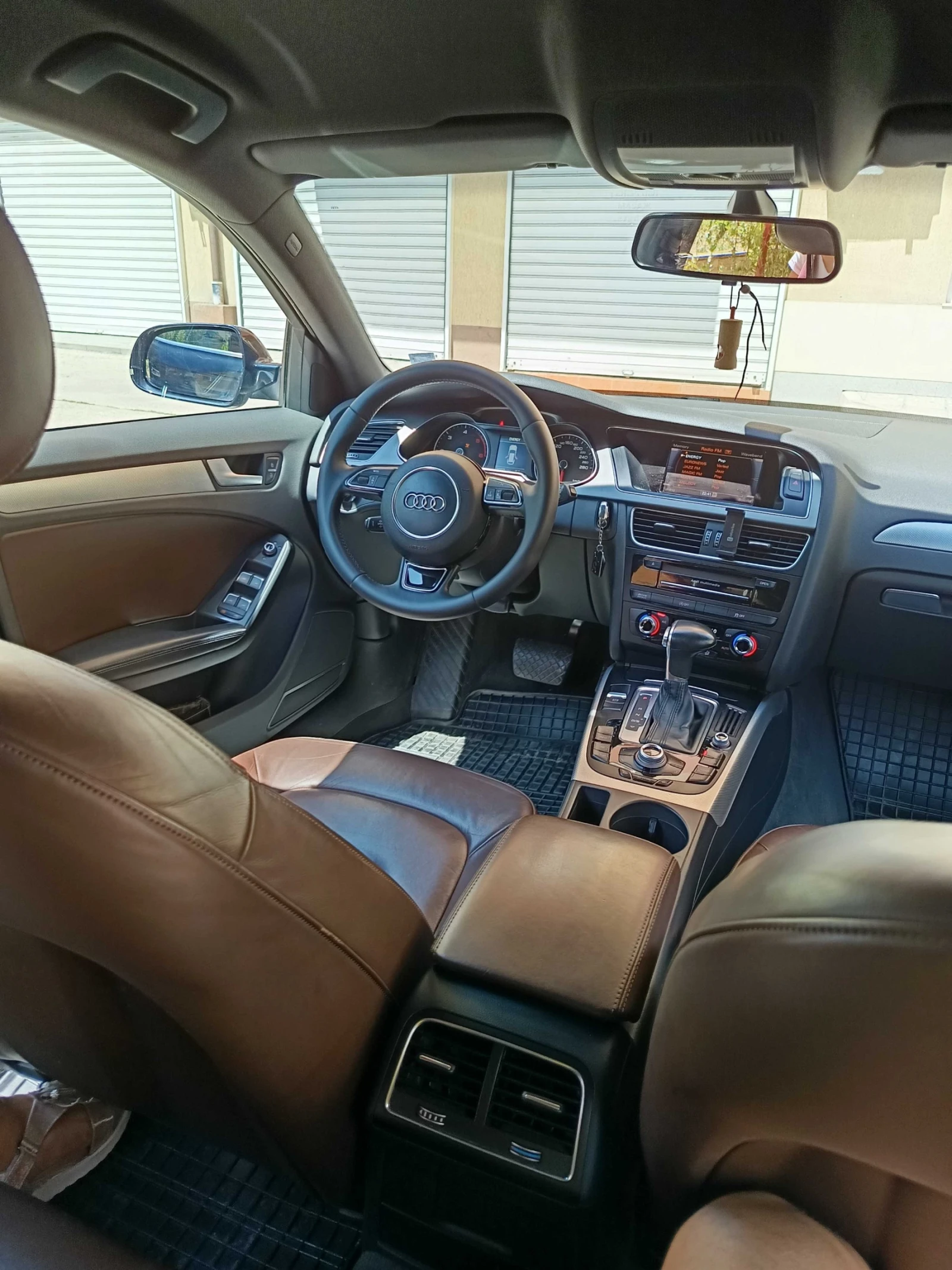 Audi A4 Avant 2.0 TDI - изображение 9