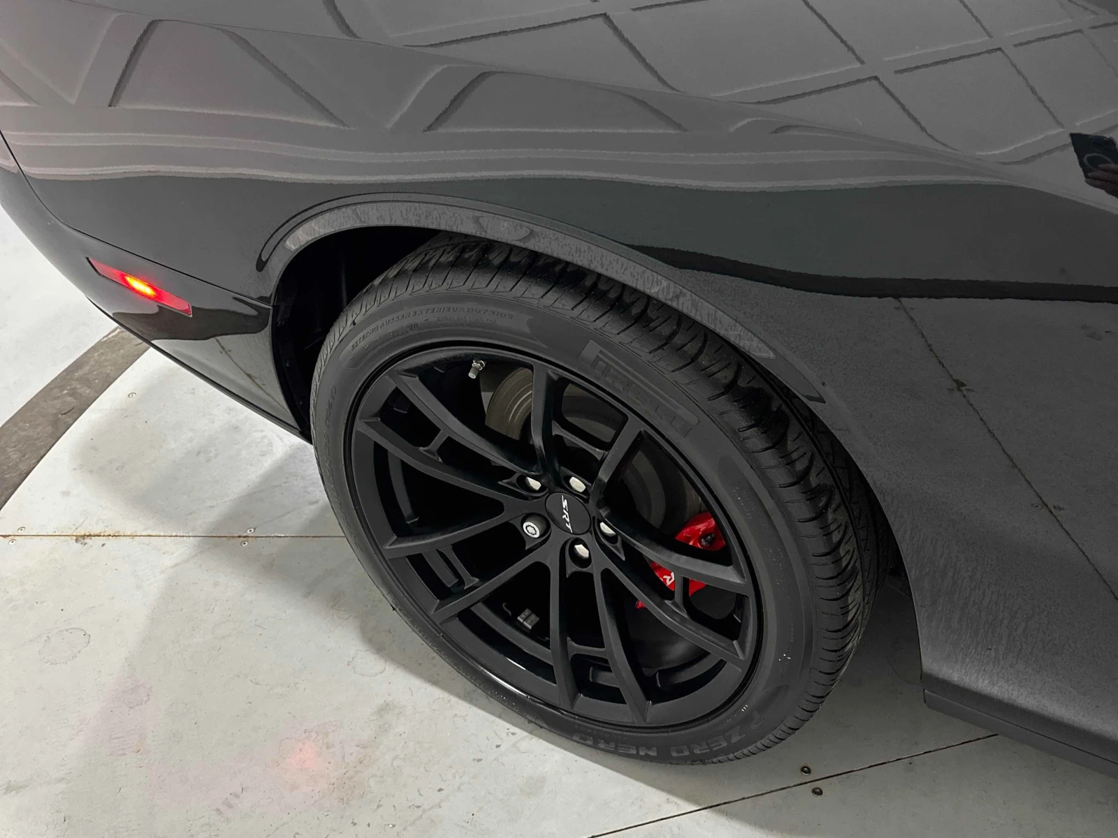Dodge Challenger SRT Hellcat * * CARFAX * * АВТО КРЕДИТ * *  - изображение 6