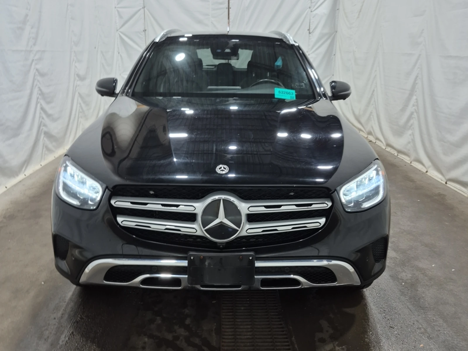 Mercedes-Benz GLC 300 CARFAX* БЕЗ ПЪРВОНАЧАЛНА - изображение 2