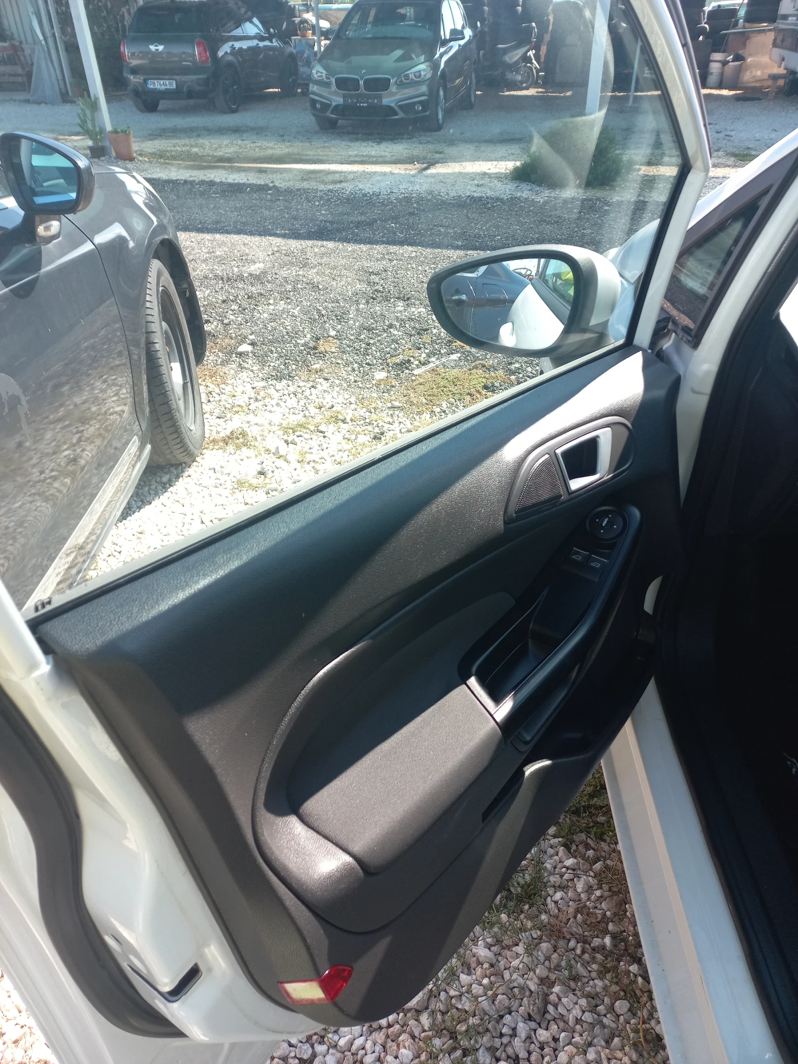 Ford Fiesta 1, 6 I  AVTOMAT | Mobile.bg   13