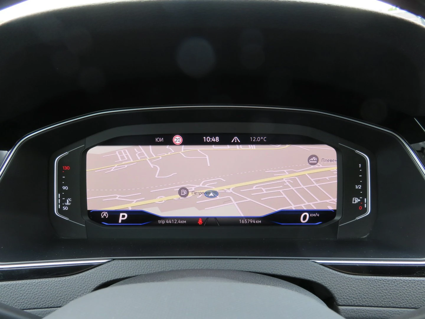 VW Passat 2.0TDI SCR 4MOT DSG - изображение 10