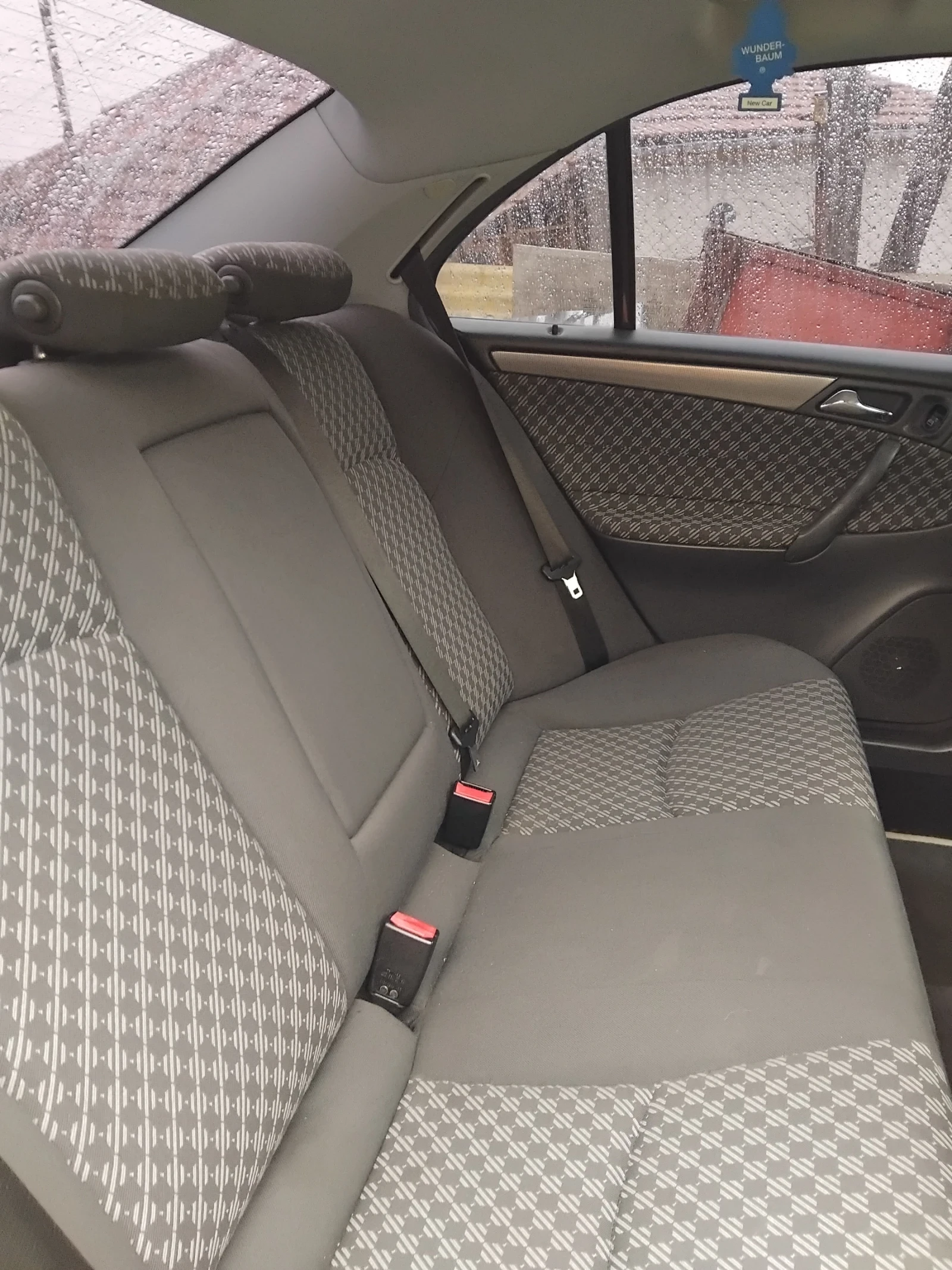 Mercedes-Benz C 200 | Mobile.bg � ����������� 4