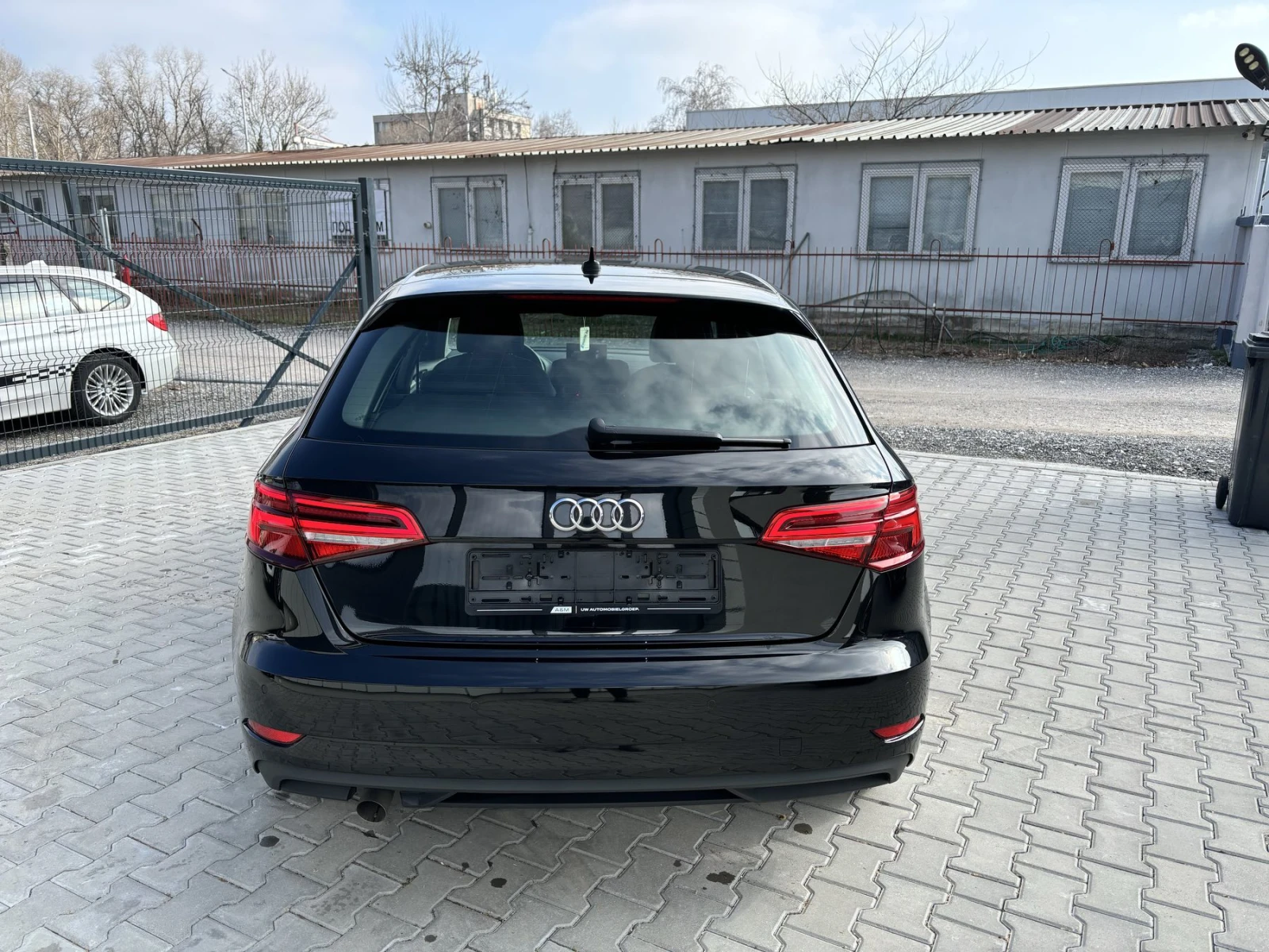 Audi A3 1.6TDI - изображение 5