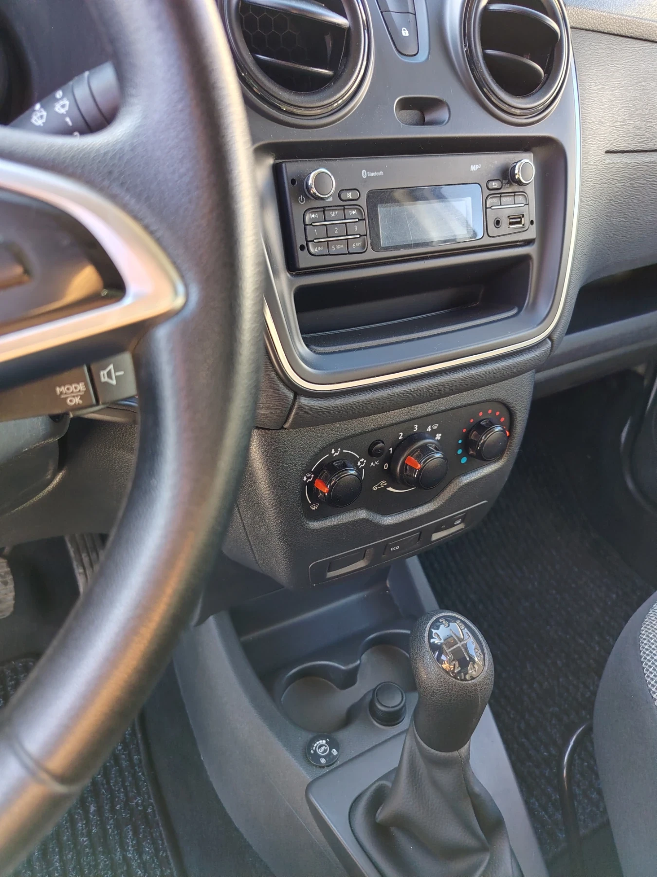 Dacia Dokker 1.6 оригинална ГАЗ - изображение 9