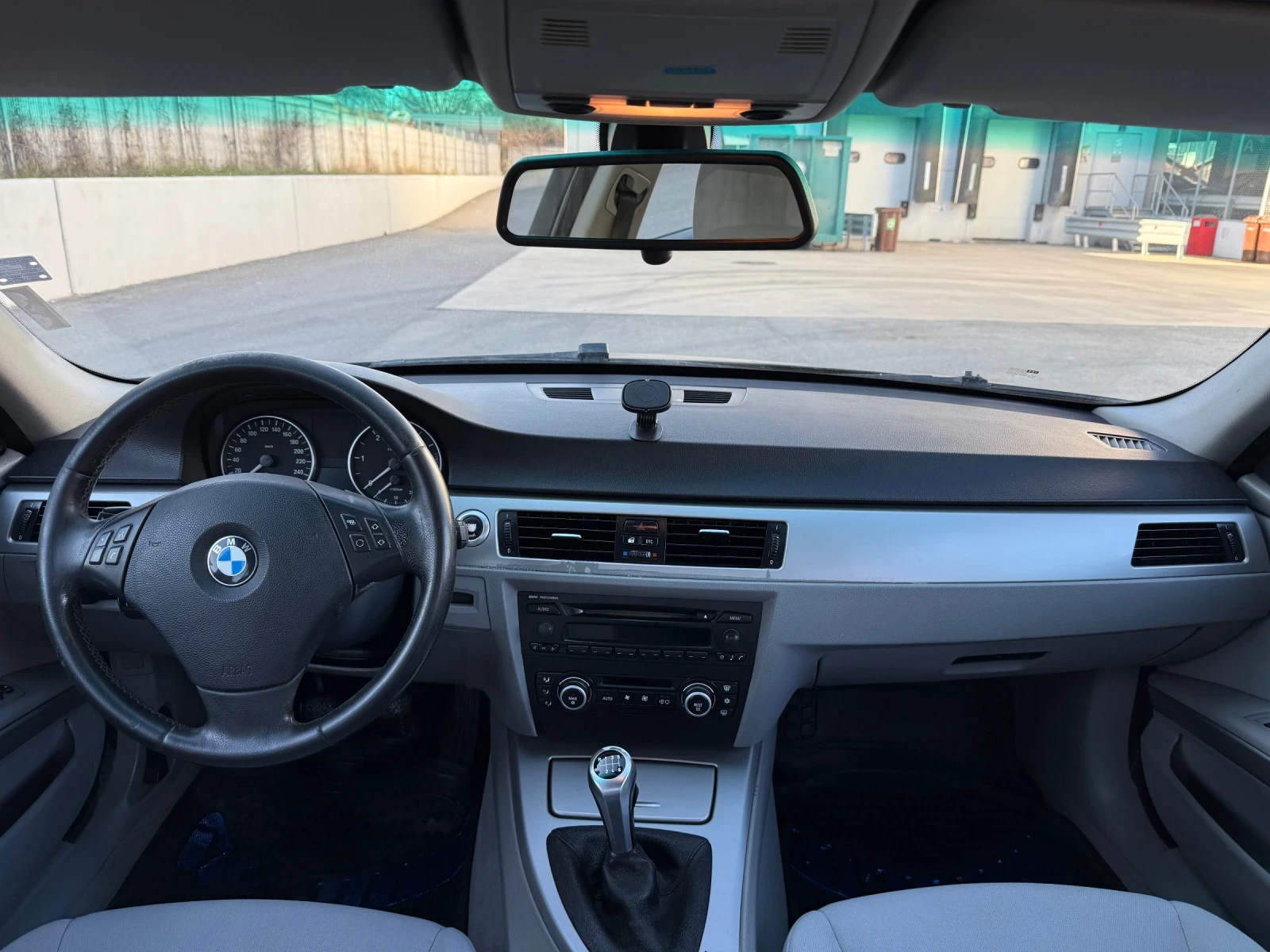 BMW 318 2.0D 122к.с- 6 скорости!!!, снимка 12 - Автомобили и джипове - 53804153