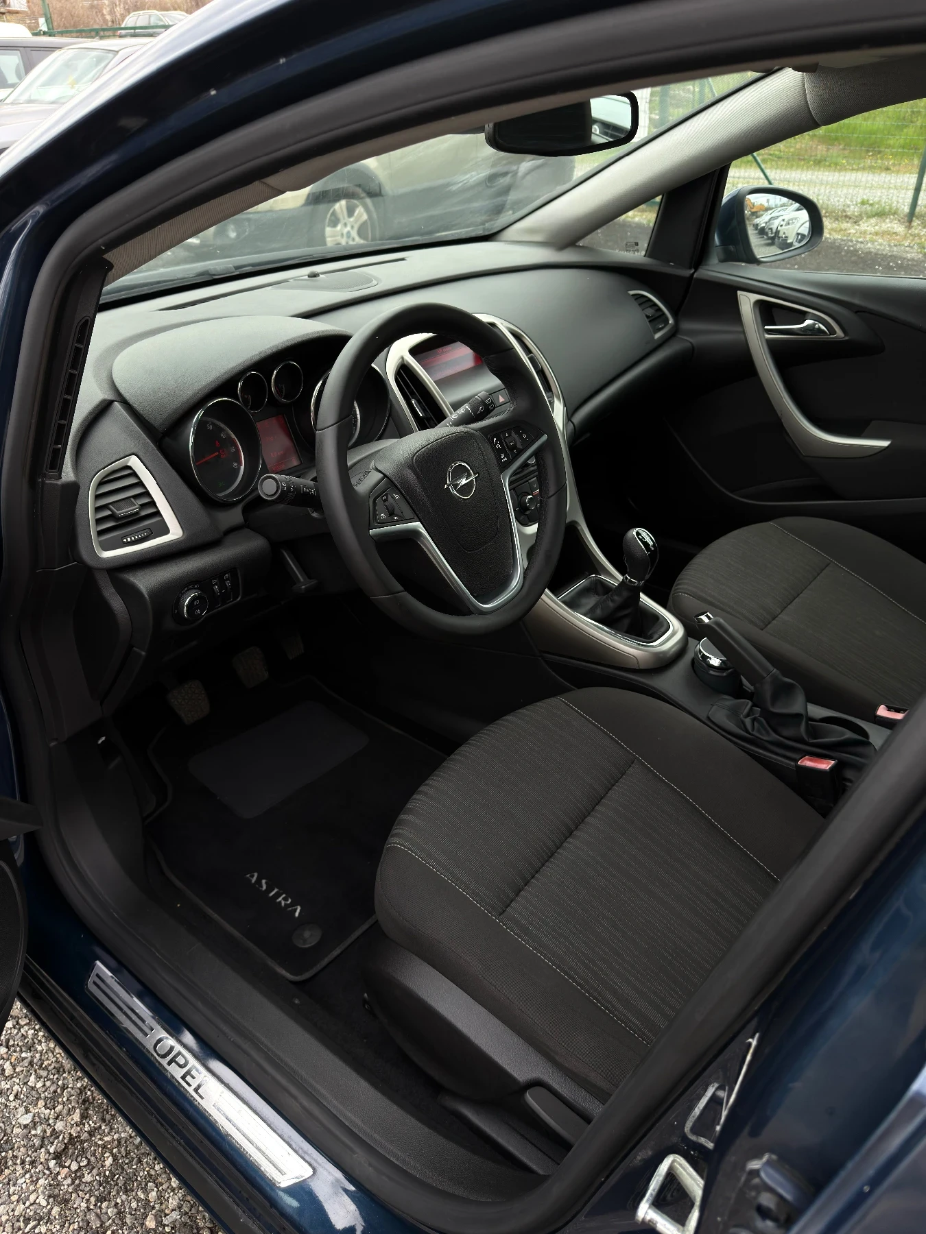 Opel Astra 1.4 101���� Cosmo ����5 101.400�.��! | Mobile.bg � ����������� 8