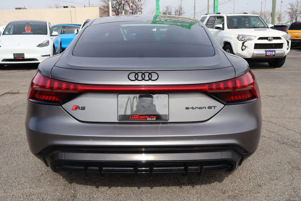 Audi E-Tron GT RS e-tron GT, снимка 6 - Автомобили и джипове - 54206077