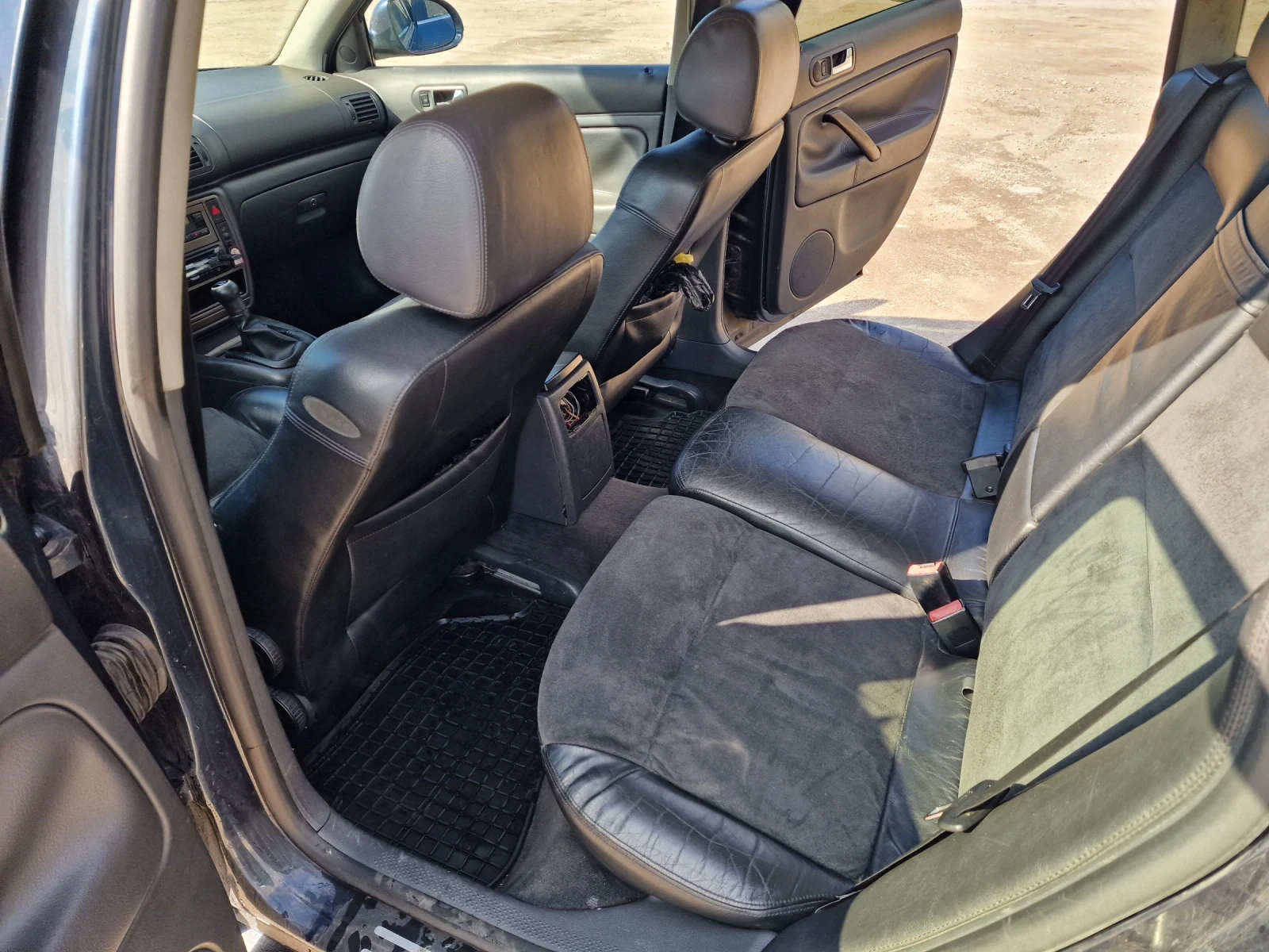 VW Passat, снимка 8 - Автомобили и джипове - 54240495