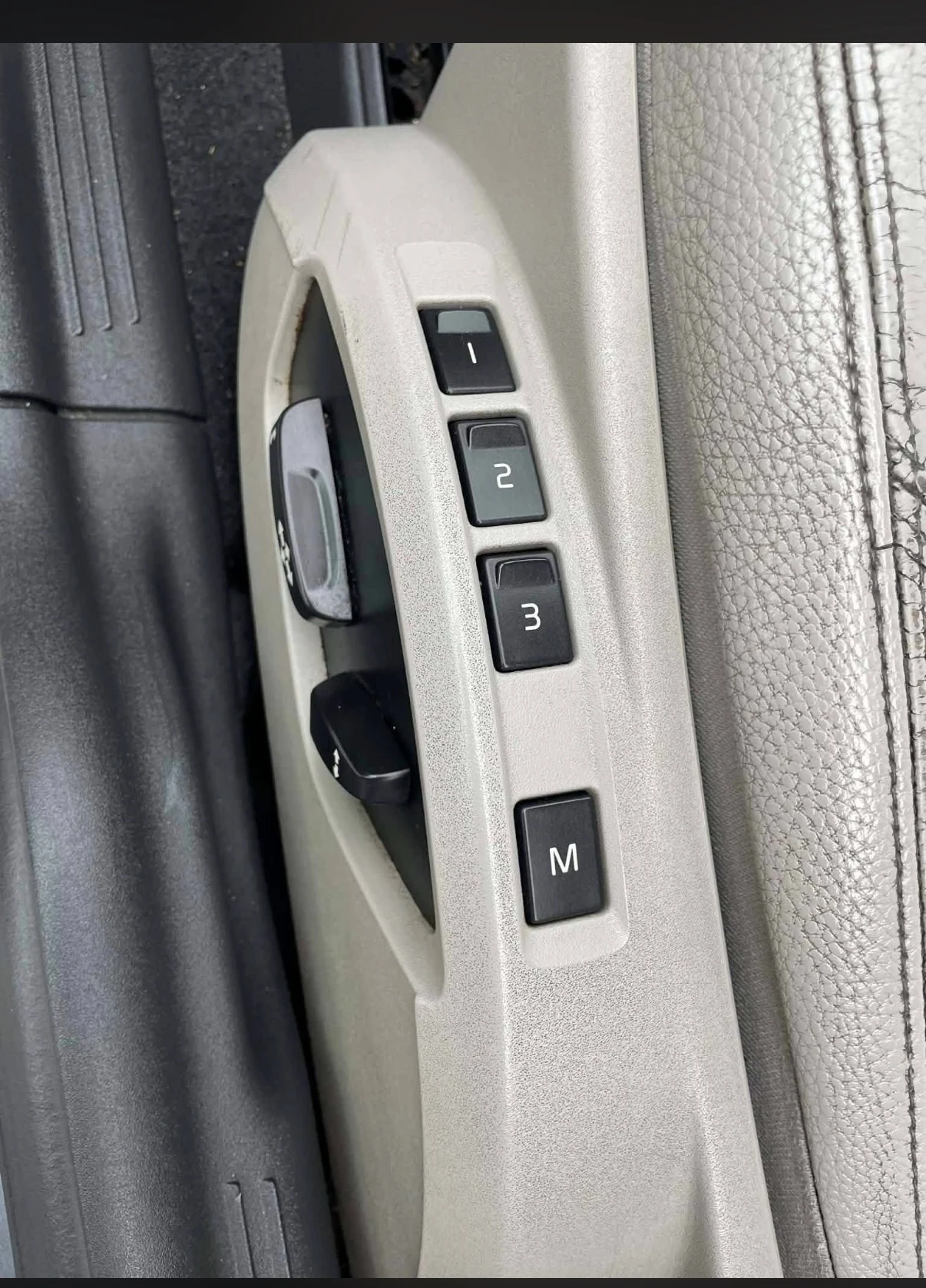 Volvo C30, снимка 4 - Автомобили и джипове - 54326392