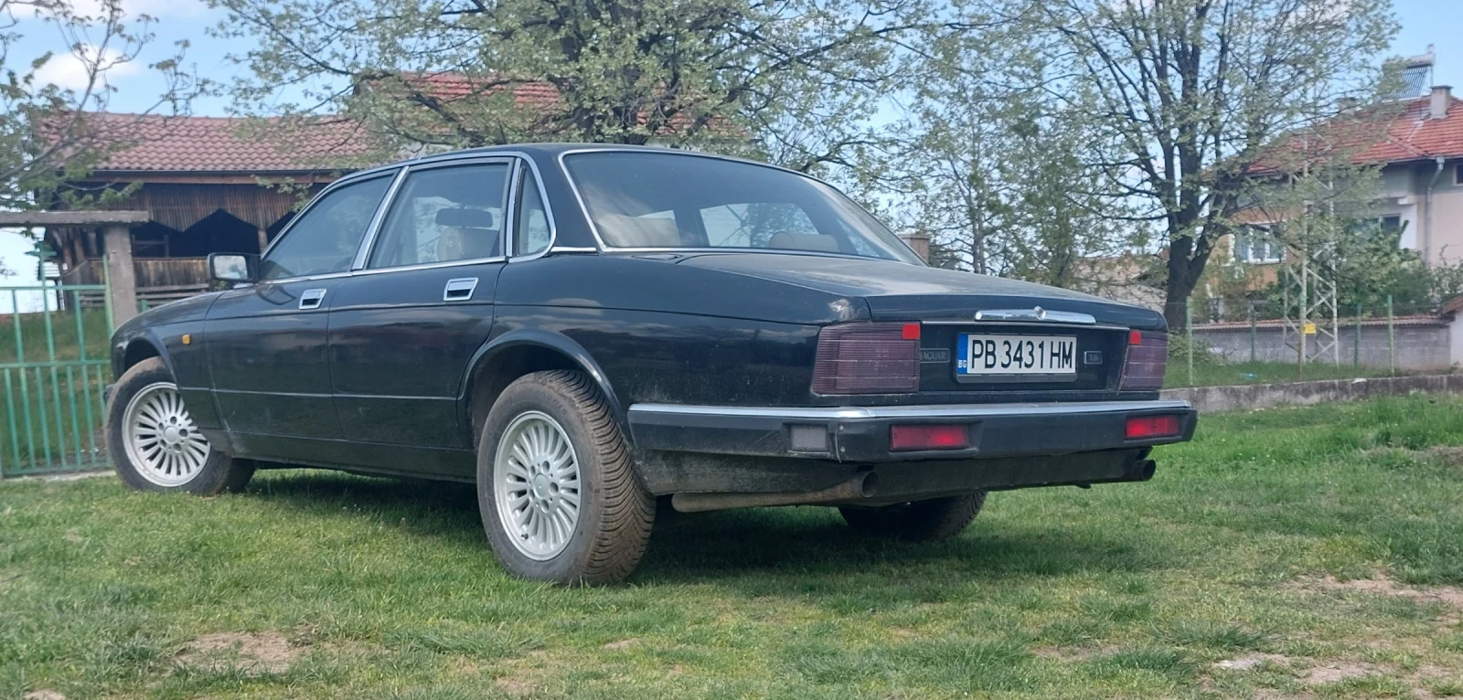 Jaguar Xj, снимка 4 - Автомобили и джипове - 54371438