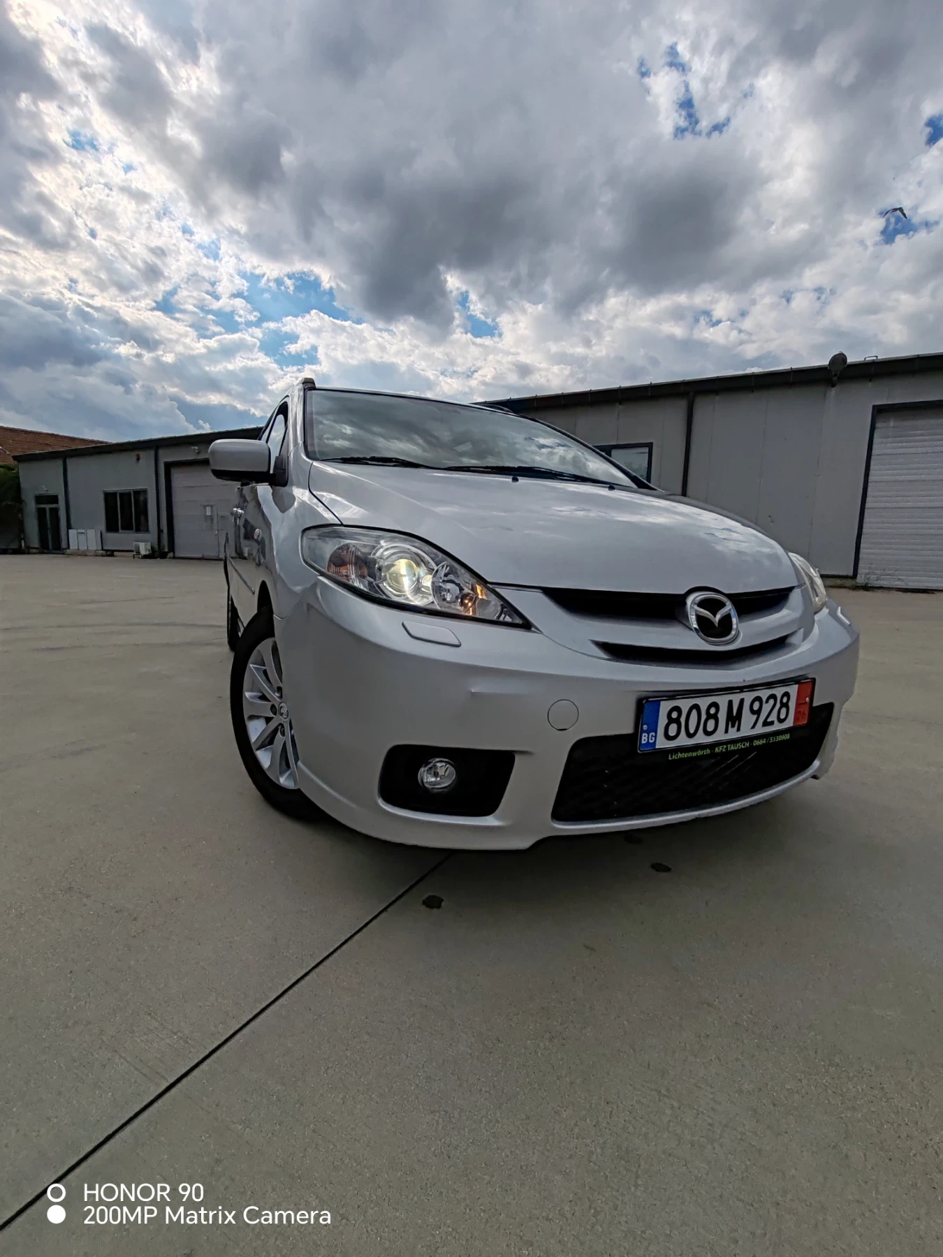Mazda 5 2.0  7 места нави клима , снимка 17 - Автомобили и джипове - 55031247