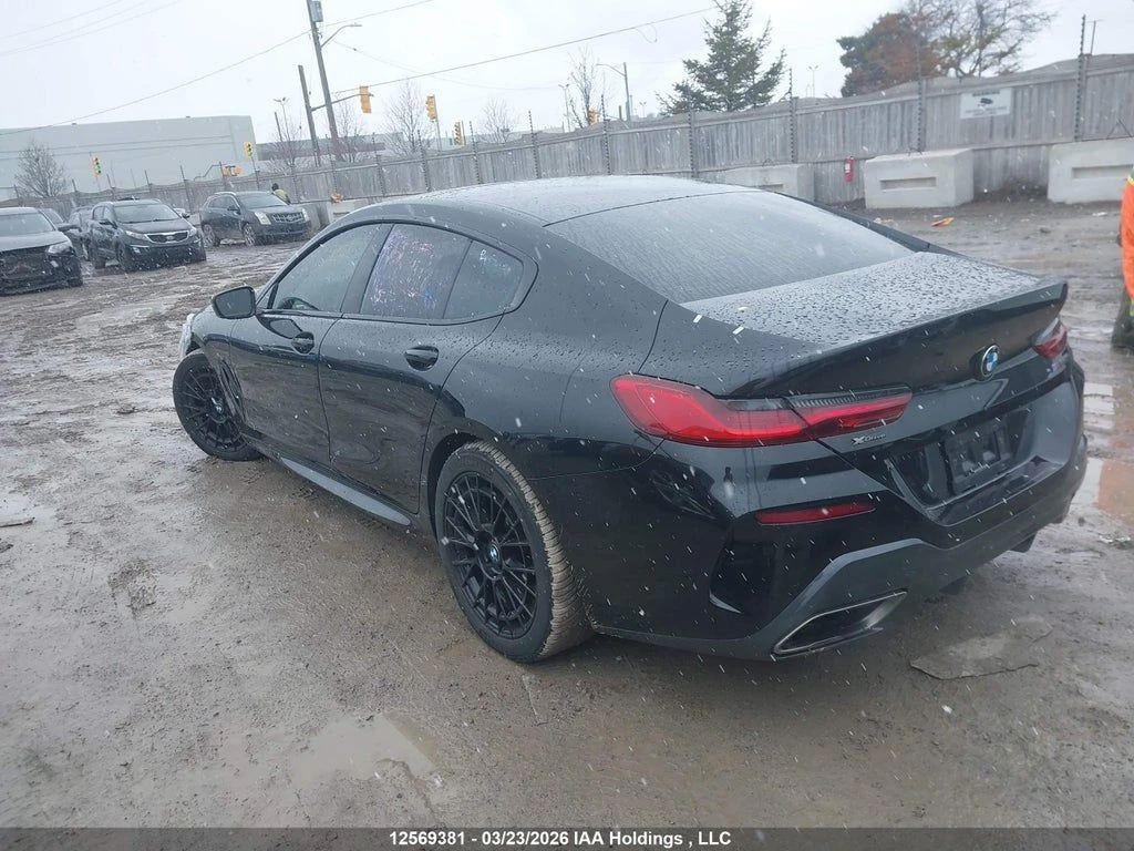 BMW 850 * INDIVIDUAL * XDRIVE* * CARFAX, снимка 3 - Автомобили и джипове - 55058356