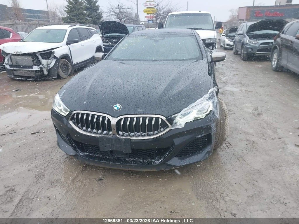 BMW 850 * INDIVIDUAL * XDRIVE* * CARFAX, снимка 12 - Автомобили и джипове - 55058356