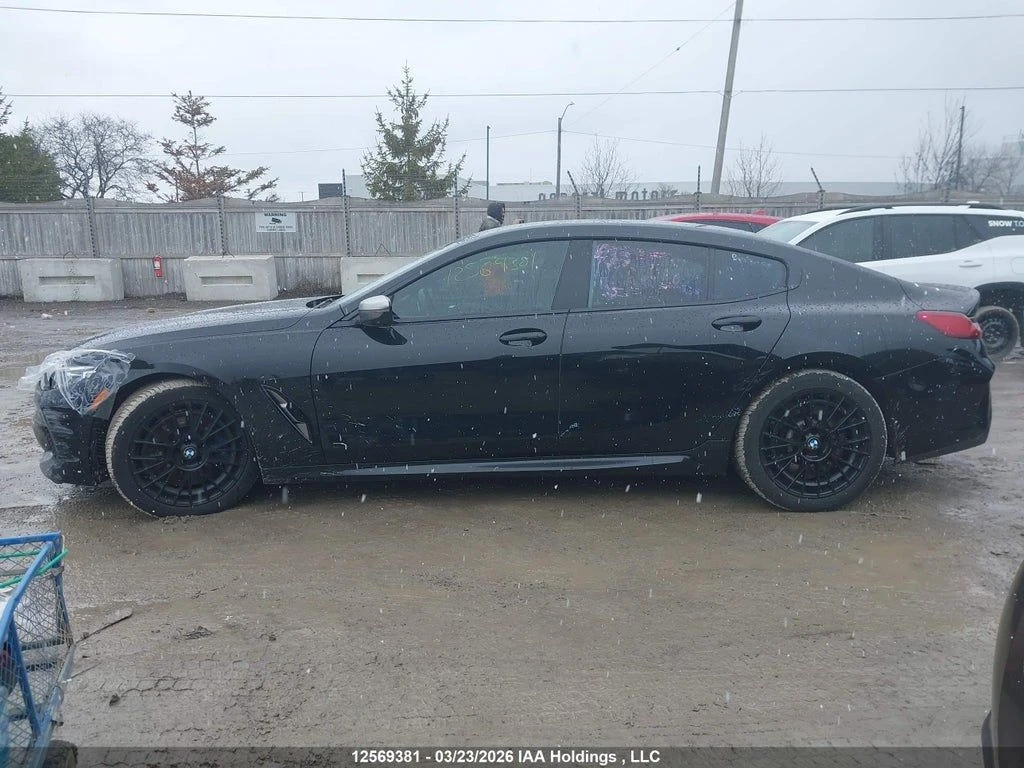 BMW 850 * INDIVIDUAL * XDRIVE* * CARFAX, снимка 14 - Автомобили и джипове - 55058356