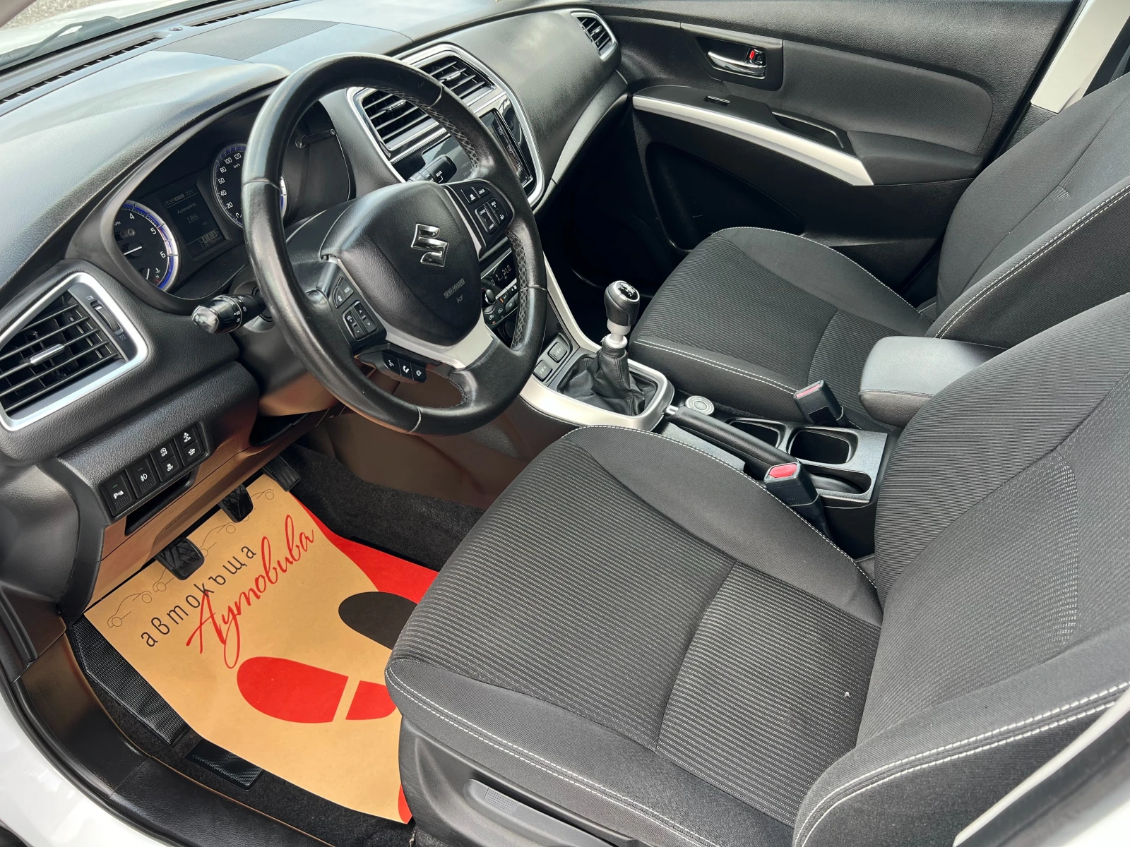 Suzuki SX4 1.6DDIS ALL GRIP/4x4/EURO 6/ДИСТРОНИК/НАВИ/КАМЕРА/, снимка 11 - Автомобили и джипове - 55128355