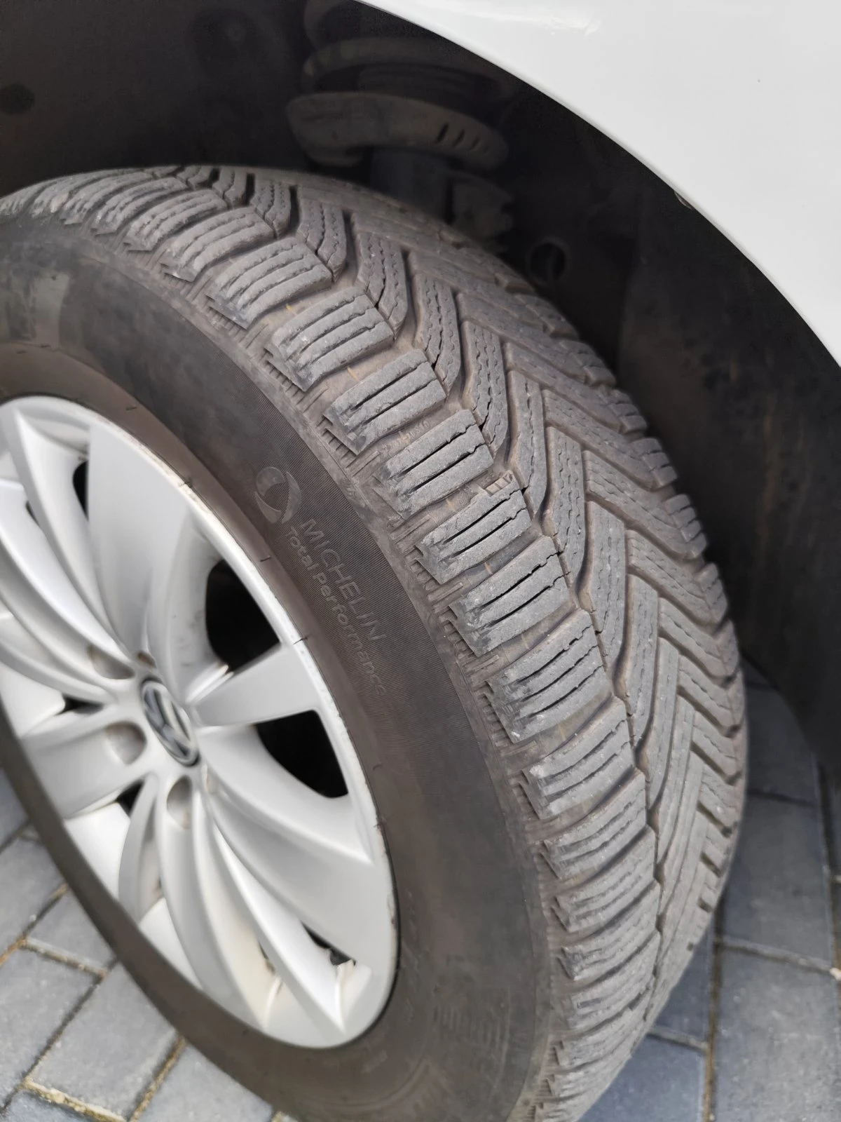 VW Sharan 2.0 TDI - 7 места, снимка 8 - Автомобили и джипове - 55156669