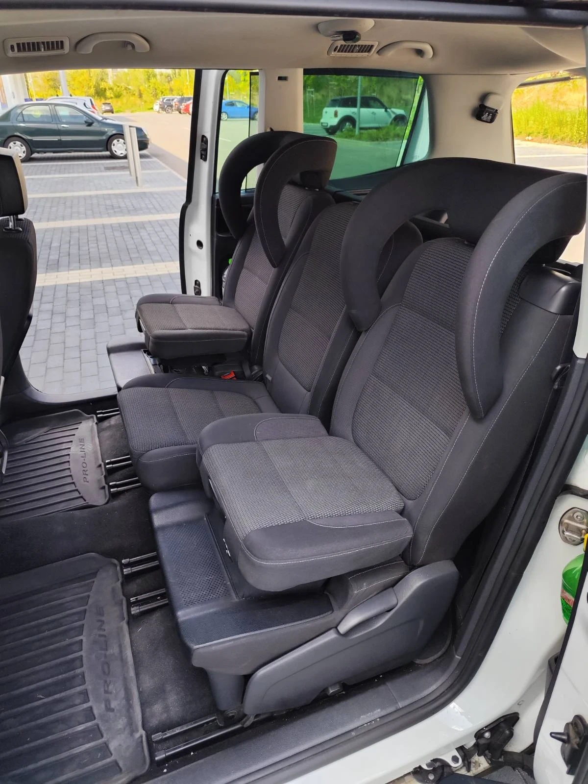 VW Sharan 2.0 TDI - 7 места, снимка 5 - Автомобили и джипове - 55156669