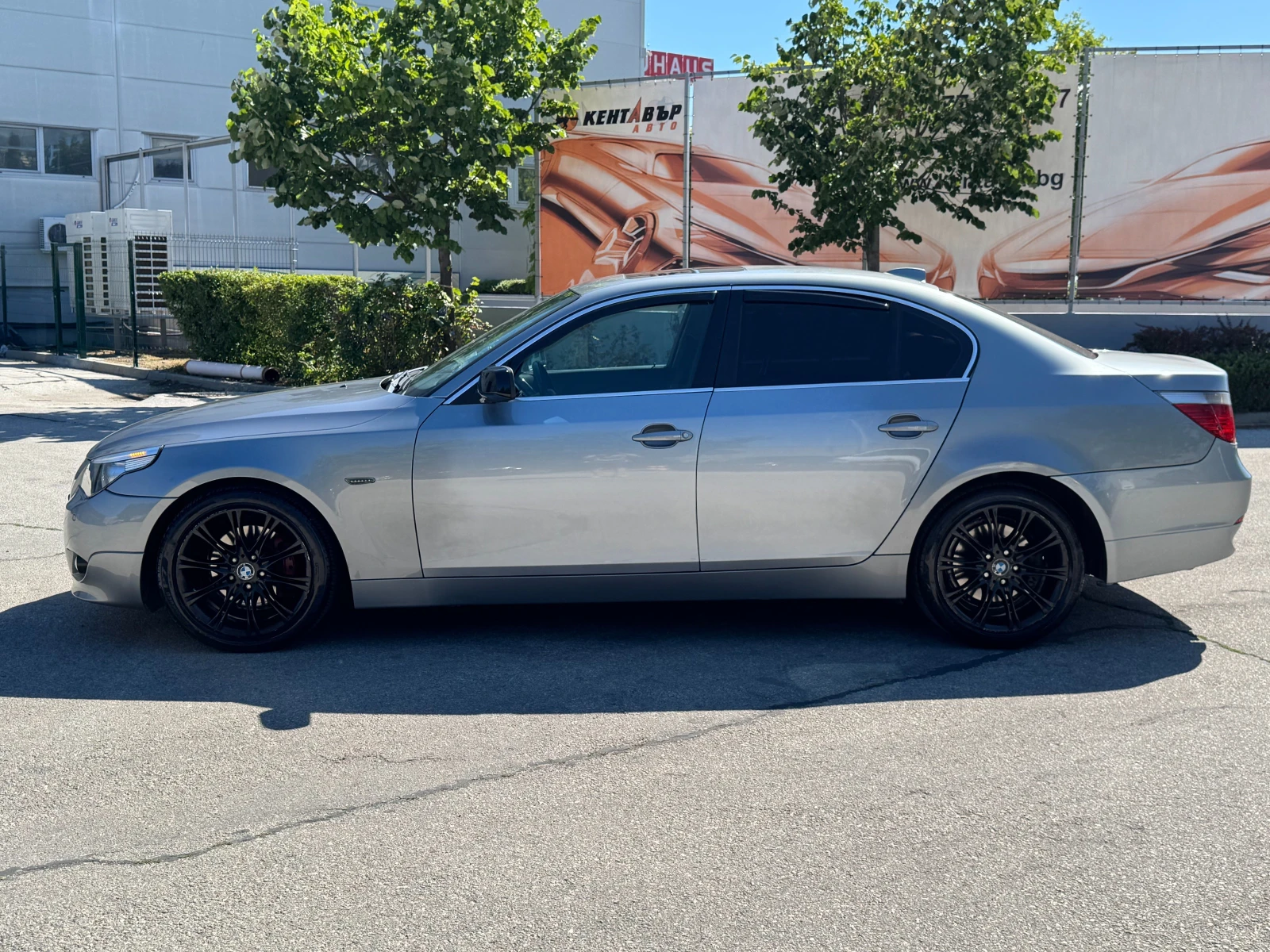 BMW 530 3.0d 231 к.с. /M packet, снимка 2 - Автомобили и джипове - 55278237