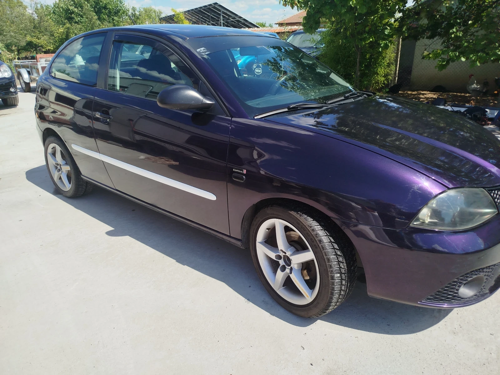 Seat Ibiza 1.2 Газ/Бензин, снимка 3 - Автомобили и джипове - 55422618