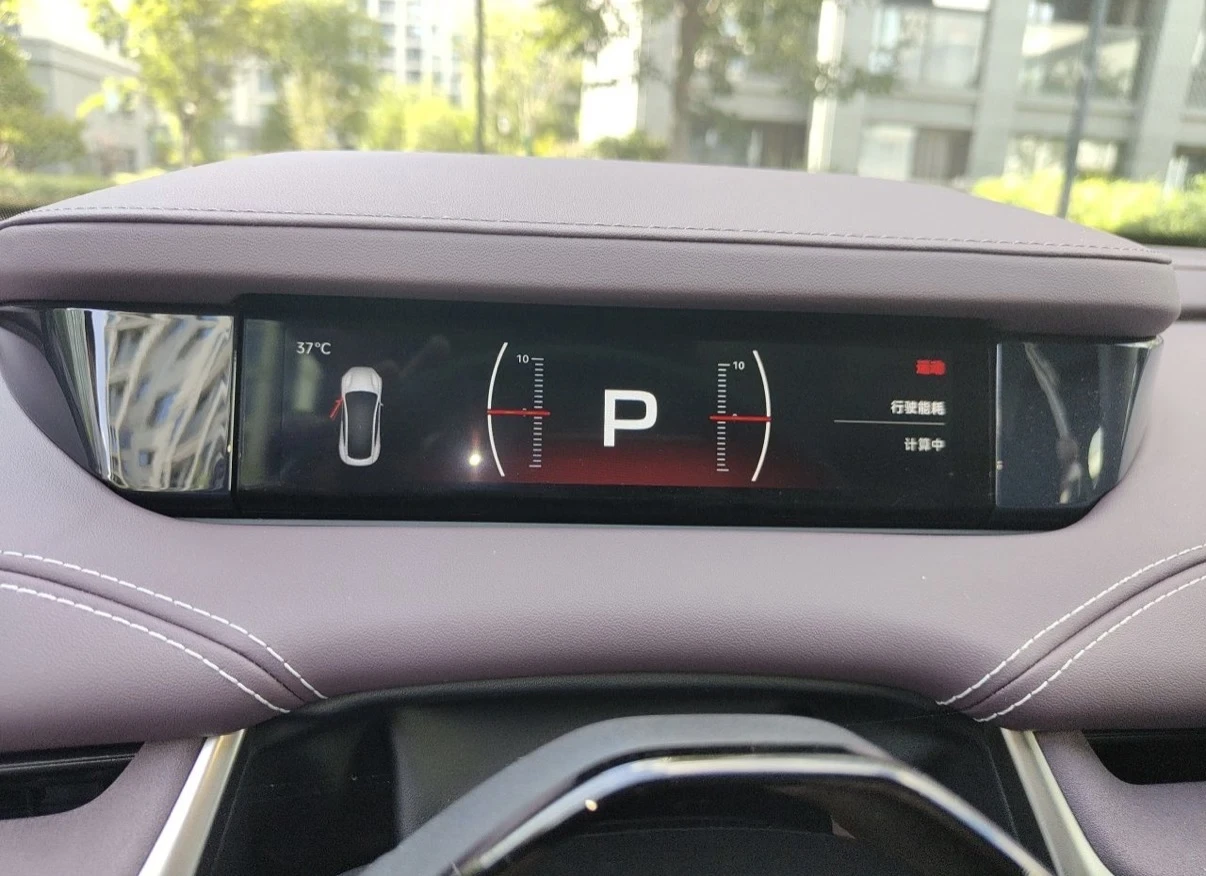 Xiaomi SU7 Rear-Drive Long-Range Intelligent Driving Version, снимка 8 - Автомобили и джипове - 55750935