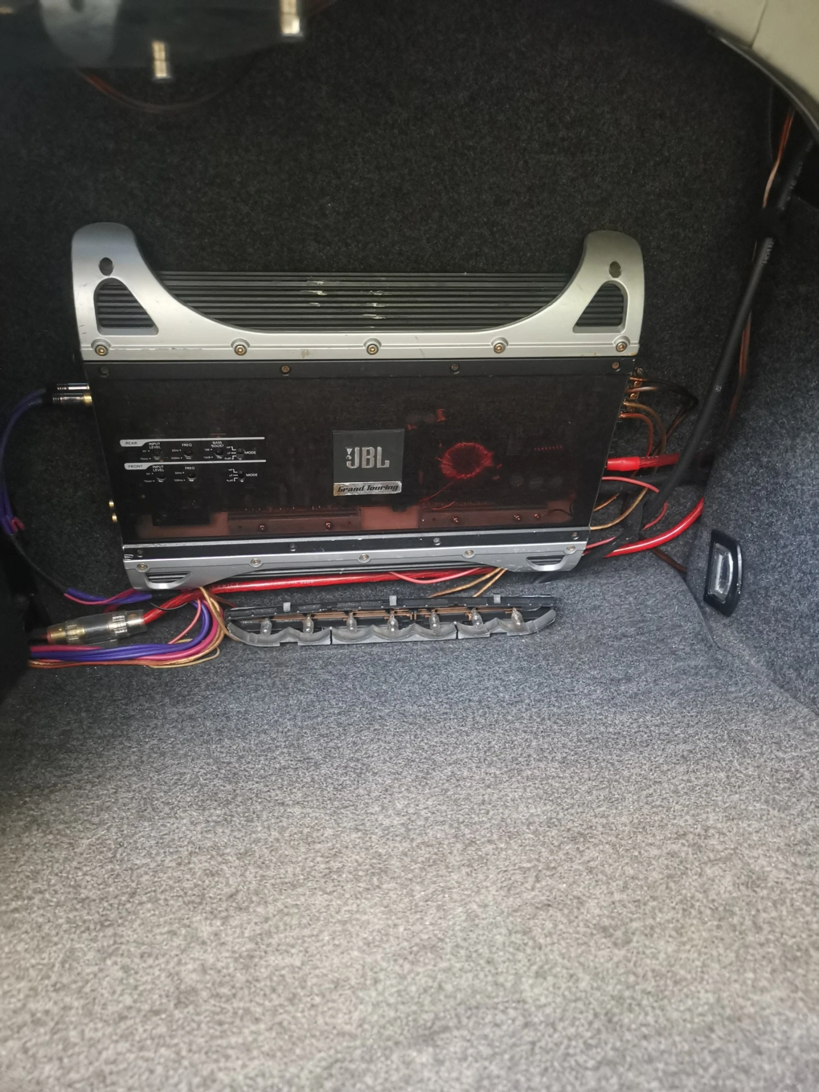 VW Passat 1.9 TDI, снимка 5 - Автомобили и джипове - 56442215