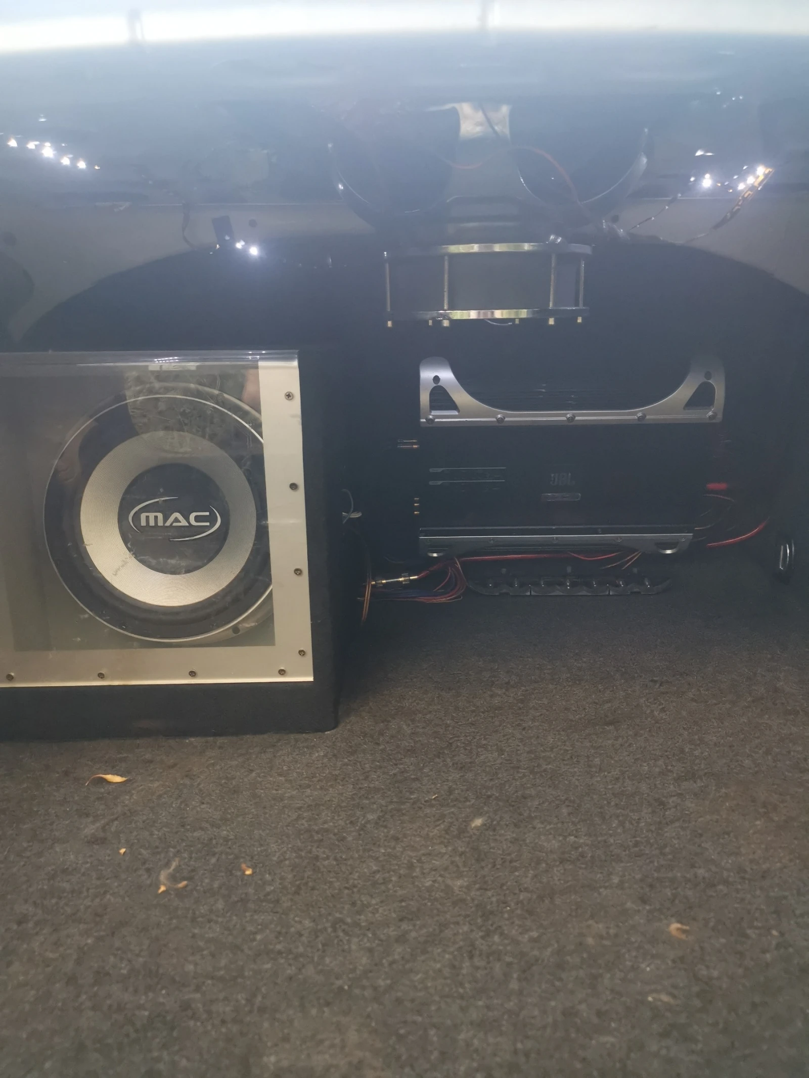 VW Passat 1.9 TDI, снимка 3 - Автомобили и джипове - 56442215