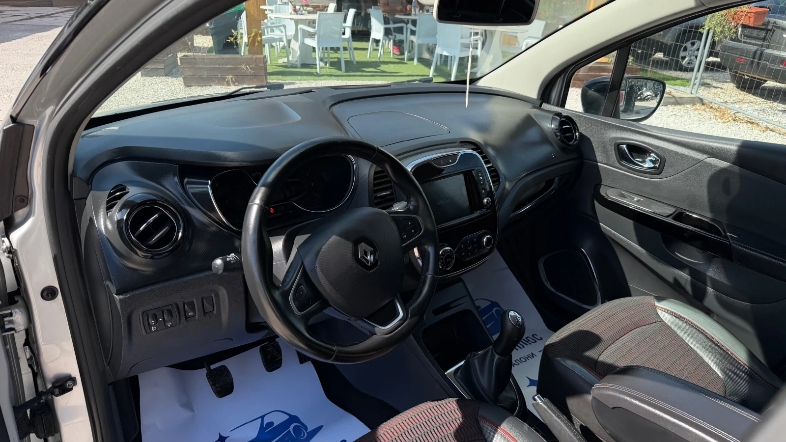 Renault Captur ��� ���� �� ������ | Mobile.bg � ����������� 8