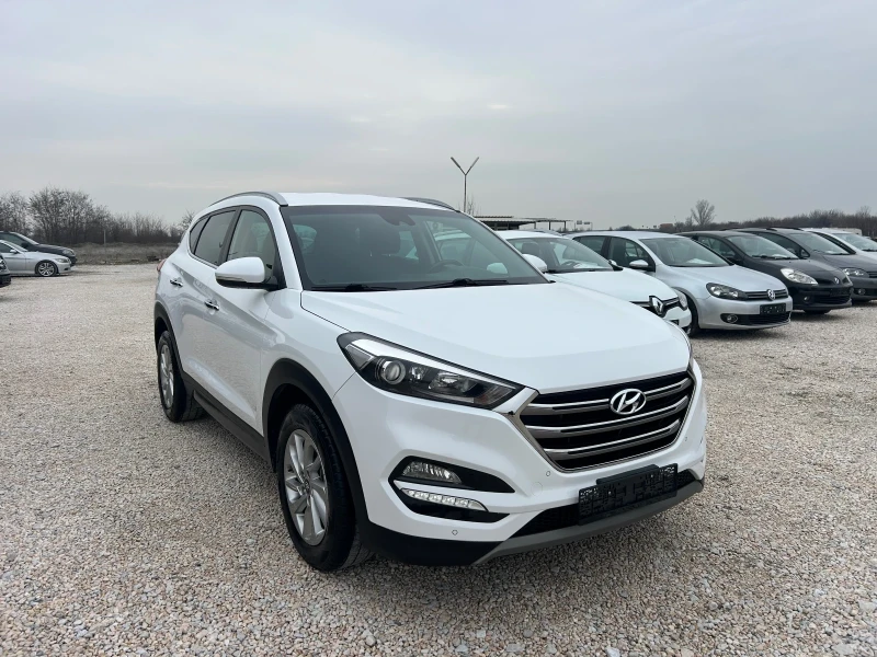 Hyundai Tucson * 1.7* CRDI* Xpossible* Автоматик* Камера* , снимка 2 - Автомобили и джипове - 49254570