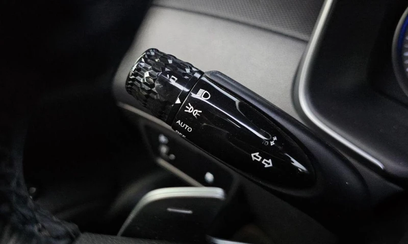 Hyundai Tucson Gasoline 1.6 Turbo 2WD Modern, снимка 13 - Автомобили и джипове - 52069939