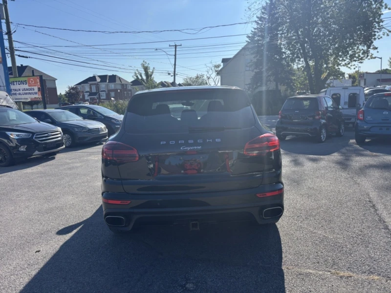 Porsche Cayenne FACELIFT* PDK* 360КАМЕРА* ДИСТРОНИК* , снимка 8 - Автомобили и джипове - 52098199