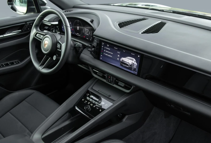Porsche Macan ELECTRIC/NEW MODEL/BOSE/LED/CAMERA/20/, снимка 13 - Автомобили и джипове - 52221310