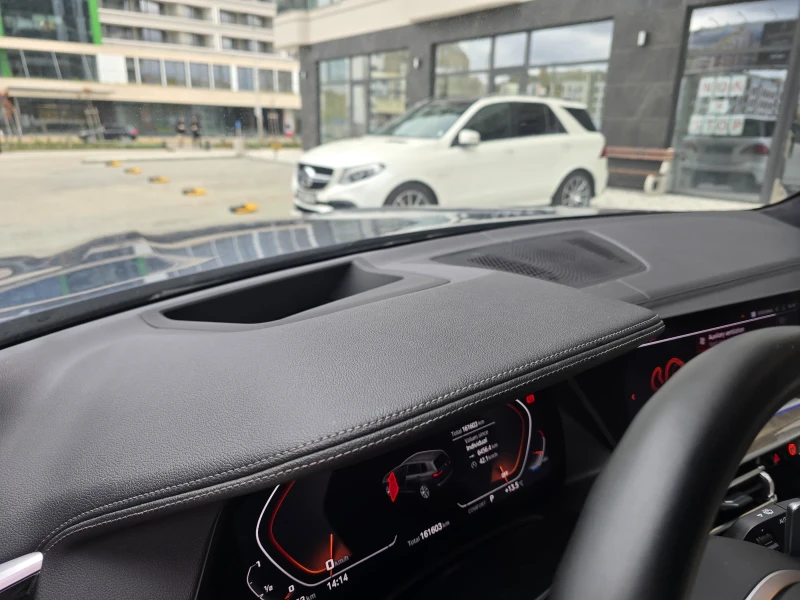 BMW X7 M50D / FULL / 7-Местен, снимка 17 - Автомобили и джипове - 52333476