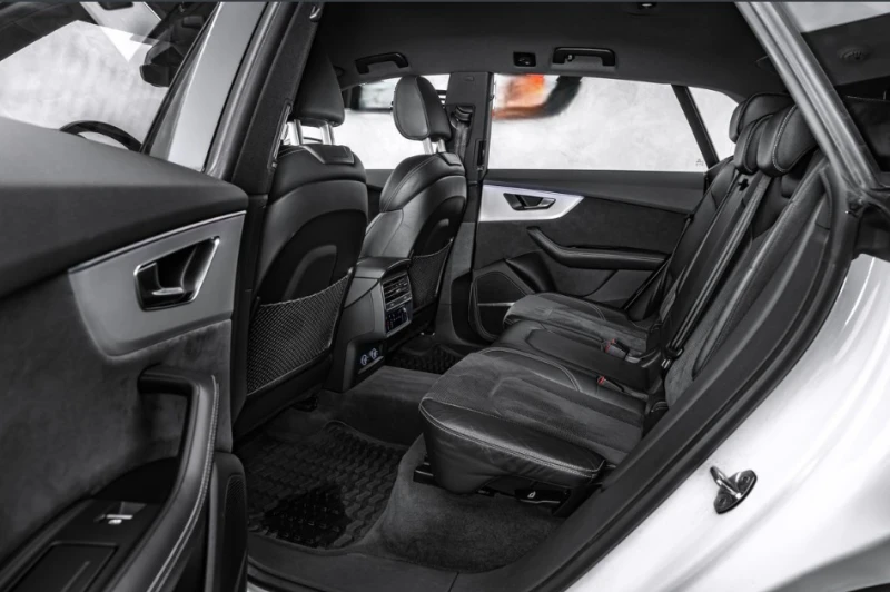 Audi SQ8 4.0 TDI Quattro, снимка 11 - Автомобили и джипове - 52454960