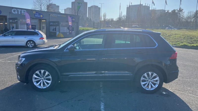 VW Tiguan, снимка 5 - Автомобили и джипове - 52873735