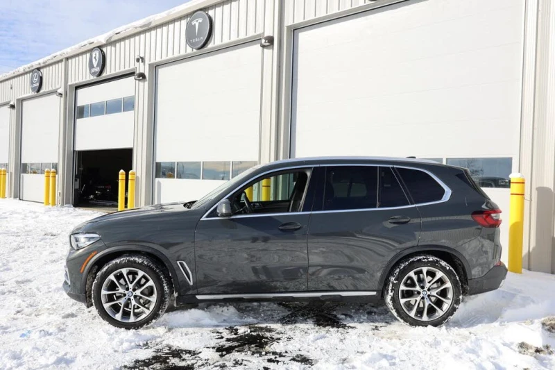 BMW X5 xDrive* АвтоКредит* (ЦЕНА ДО БГ), снимка 3 - Автомобили и джипове - 53480196