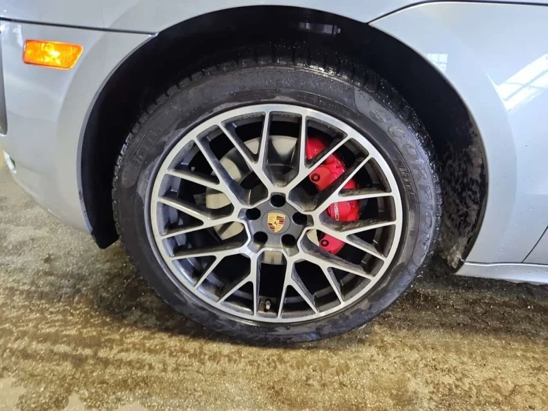 Porsche Macan * GTS * ПОДГРЕВ * ПАНОРАМА * ОБДУХВАНЕ * ДИСТРОНИК, снимка 6 - Автомобили и джипове - 53594945